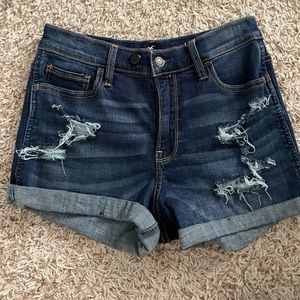 High Waisted Hollister shorts